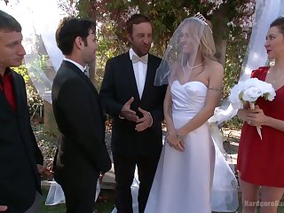Unthinking folded bride Natasha Starr is fucked by packing review and several dudes